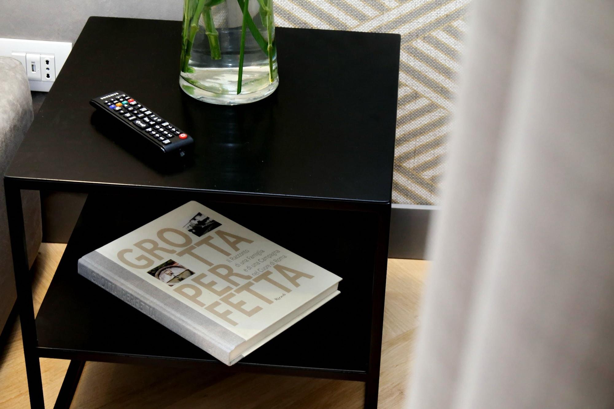 RomaFiveSuites by null