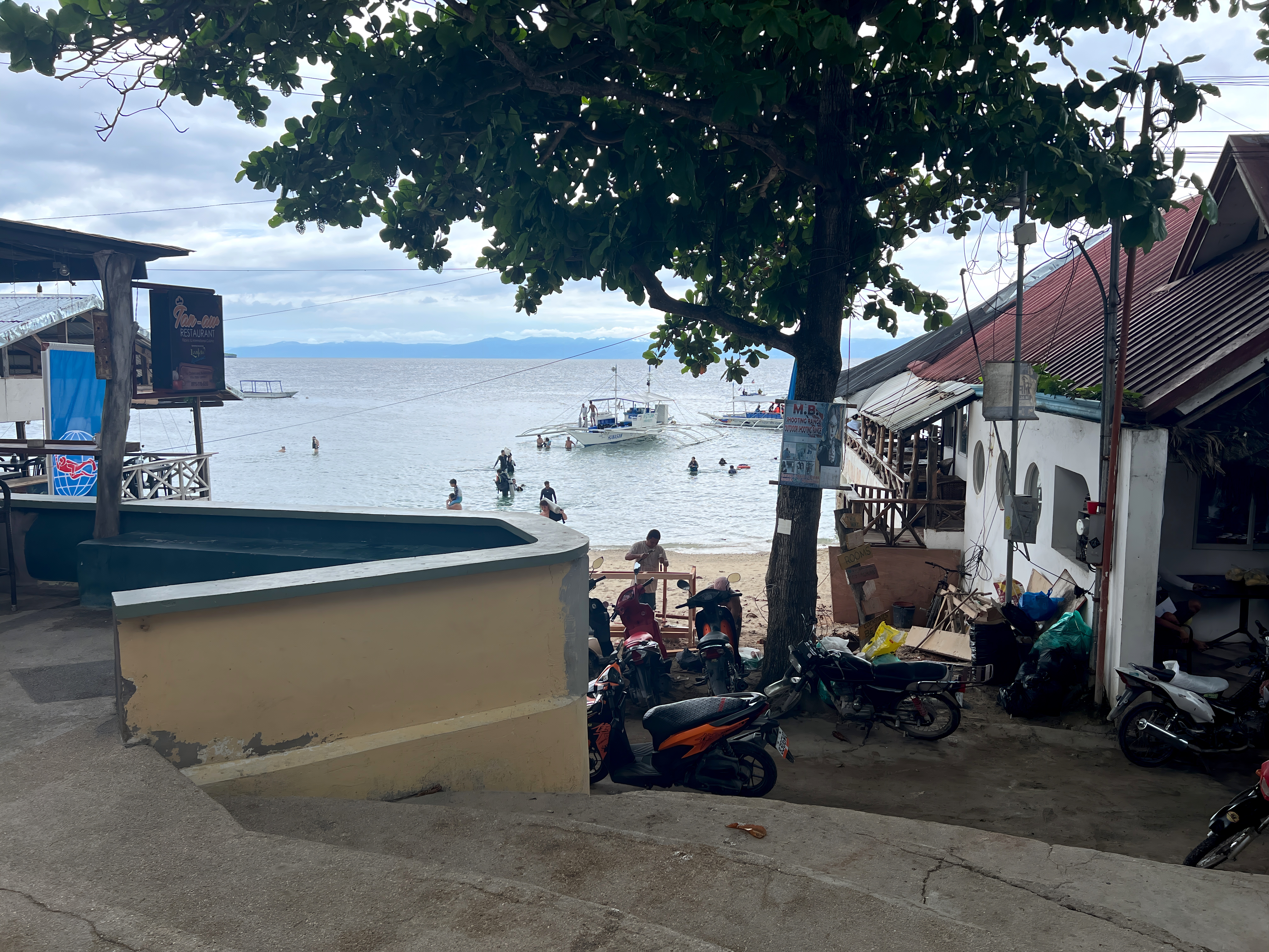 Neptune Diving Resort Moalboal