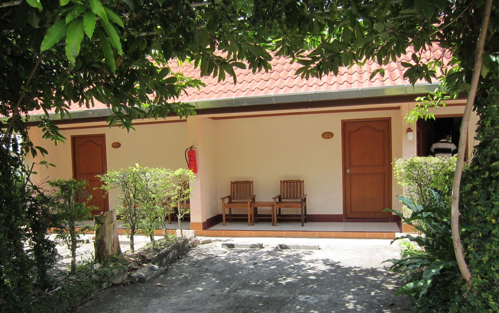 Oasis Resort