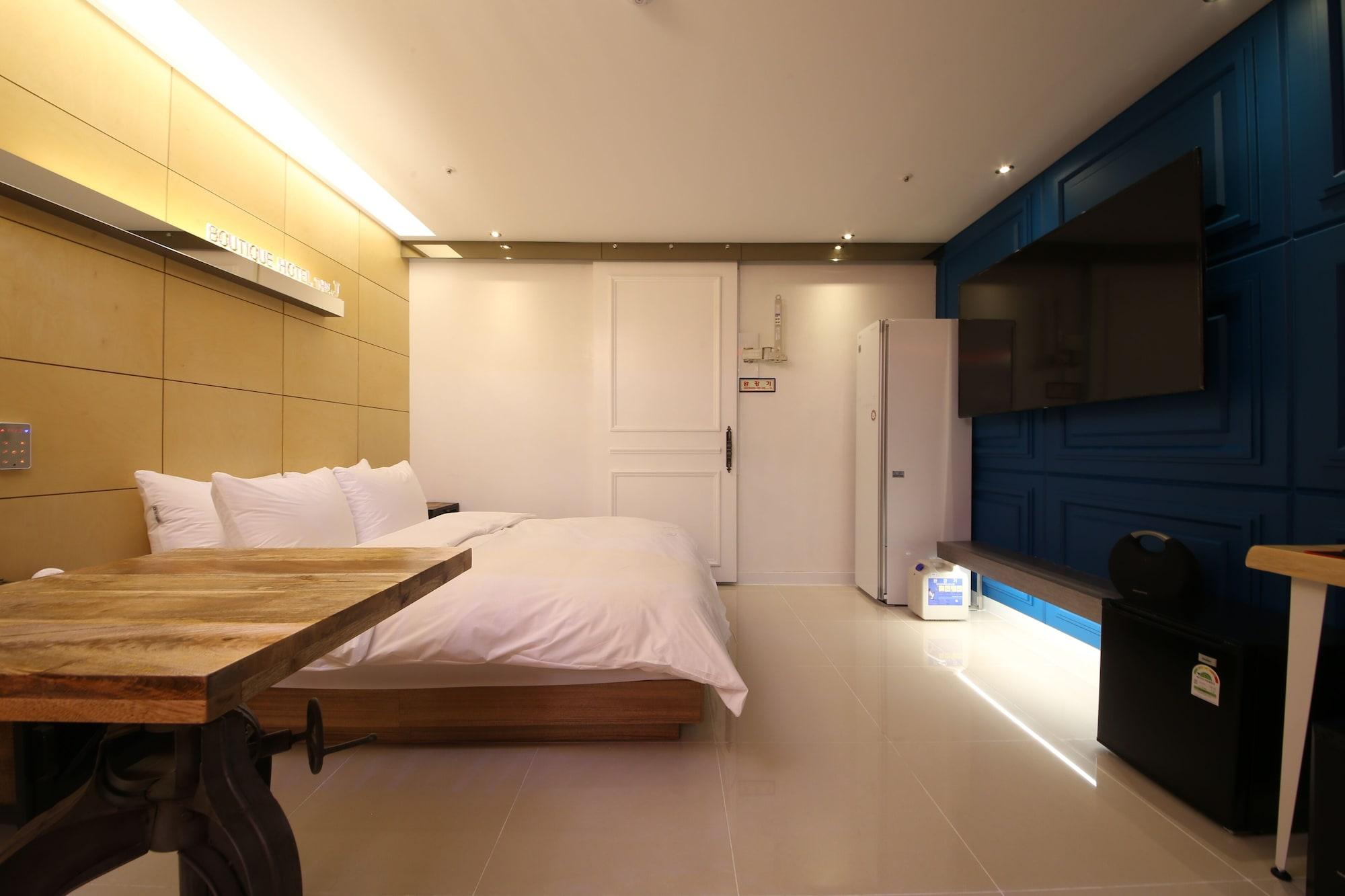 Daegu J Hotel