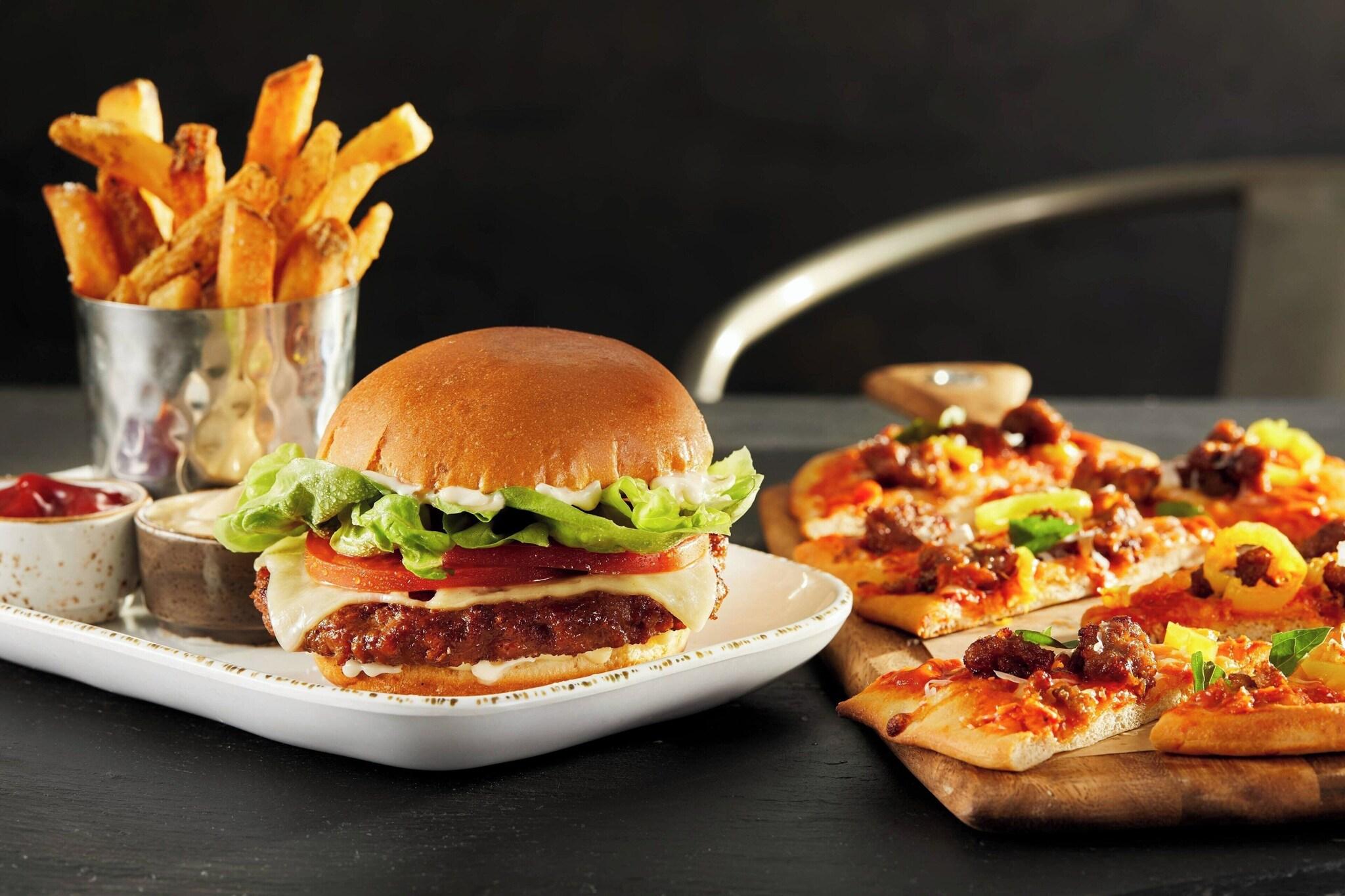 Courtyard by Marriott New Haven at Yale by null