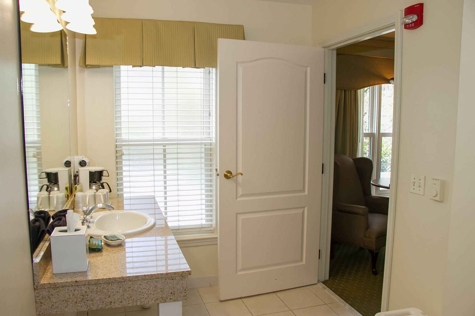 Bar Harbor Grand Hotel by null