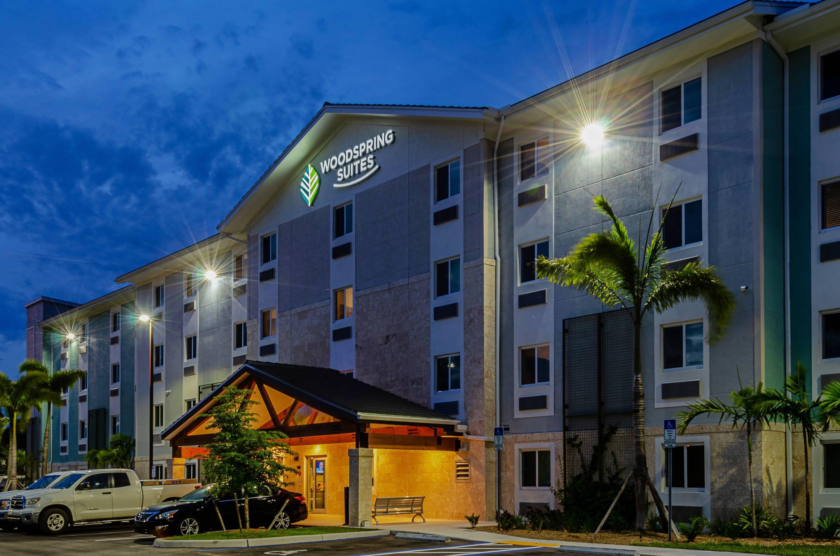 Woodspring Suites Naples