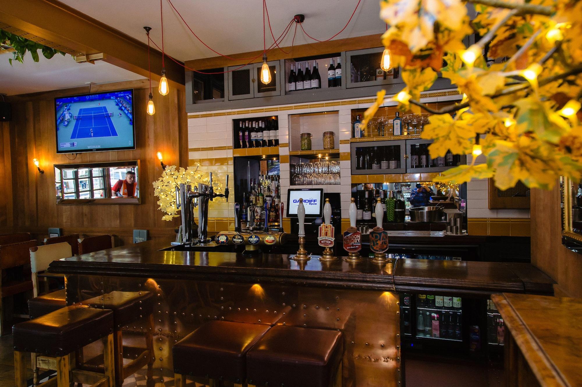 The Fitzrovia Belle Hotel