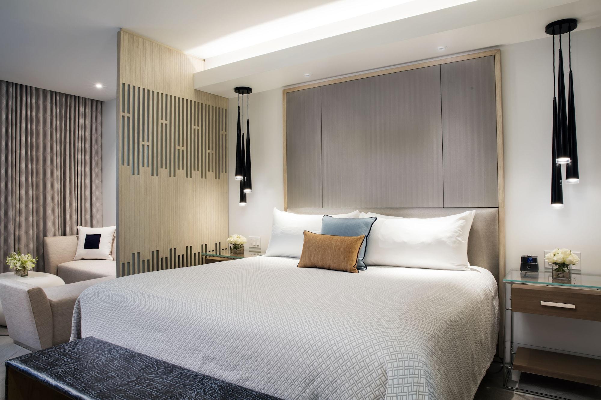 H2O Suites Hotel by null