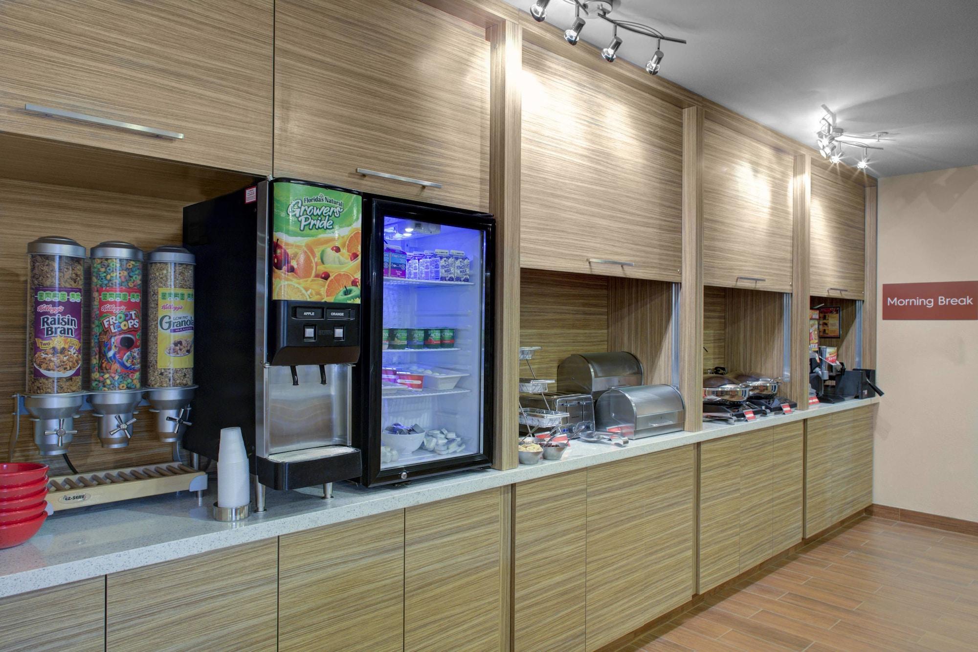 Towneplace Suites By Marriott Wichita East
