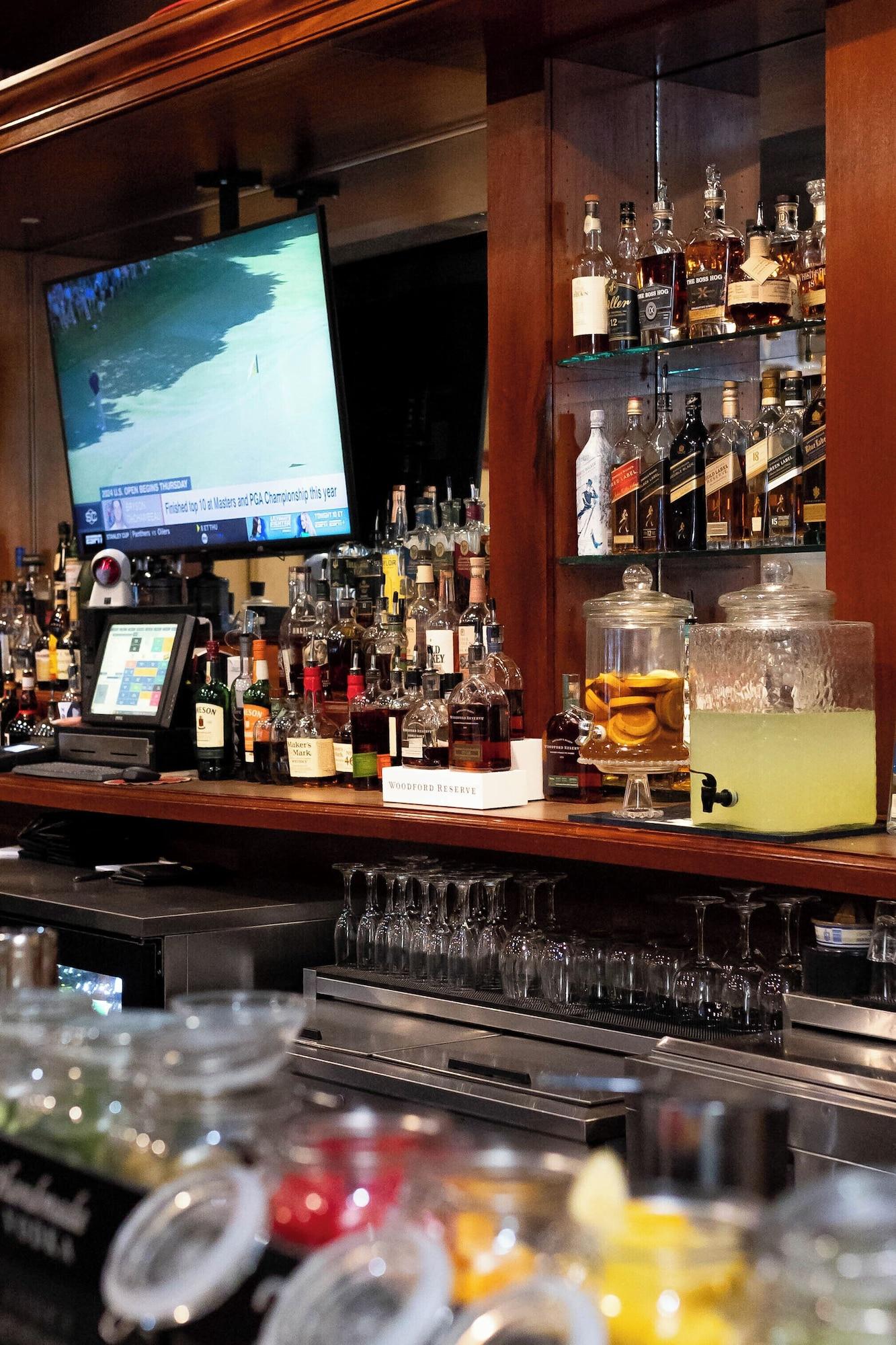 The Carriage House Hotel by null