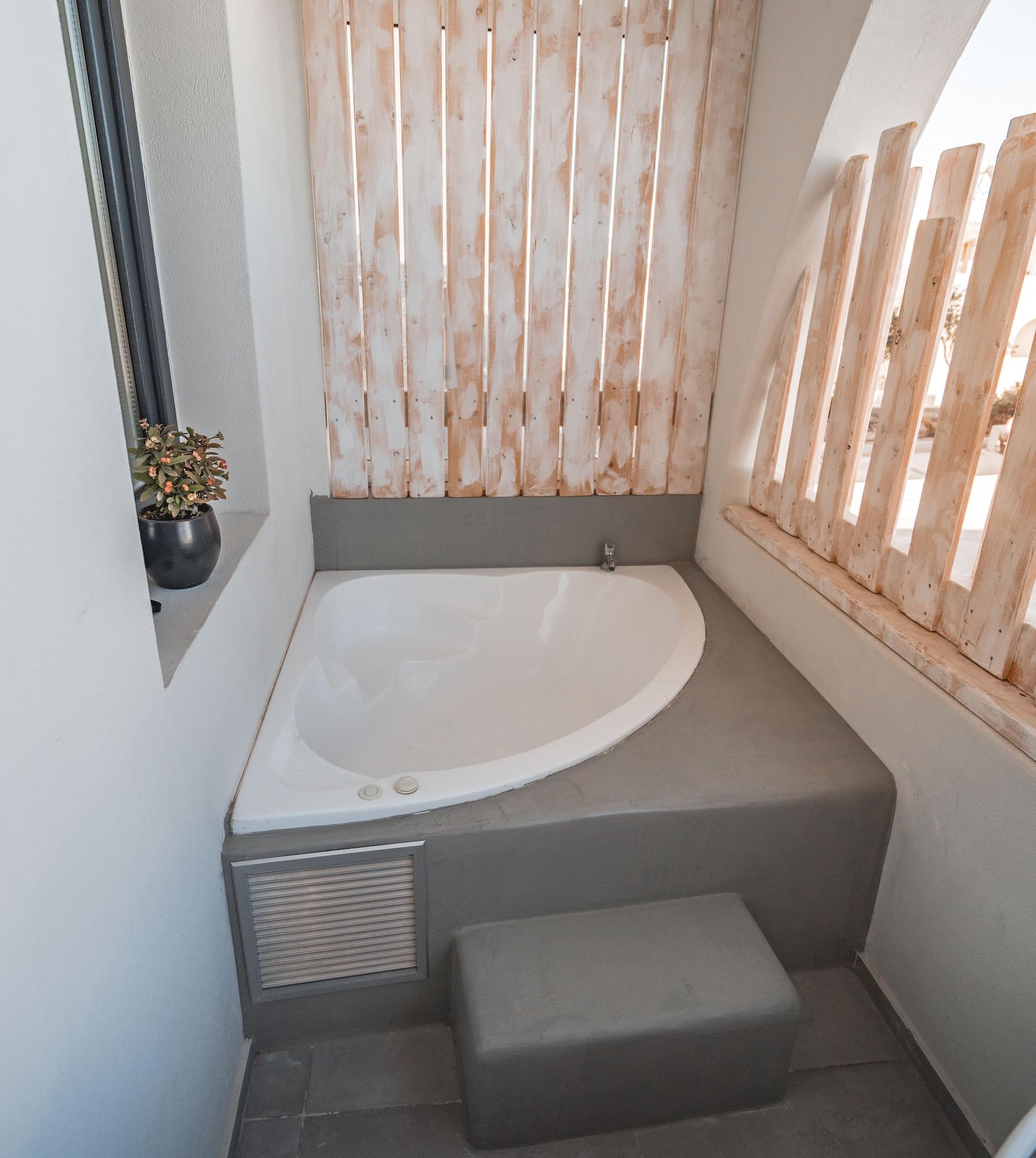 George & Joanna Suites