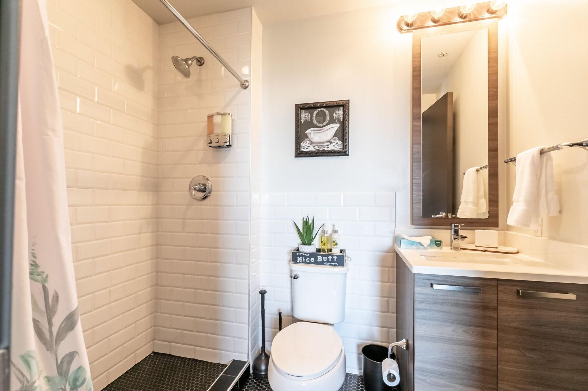 Amyfinehouse Luxury Downtown Stay by null