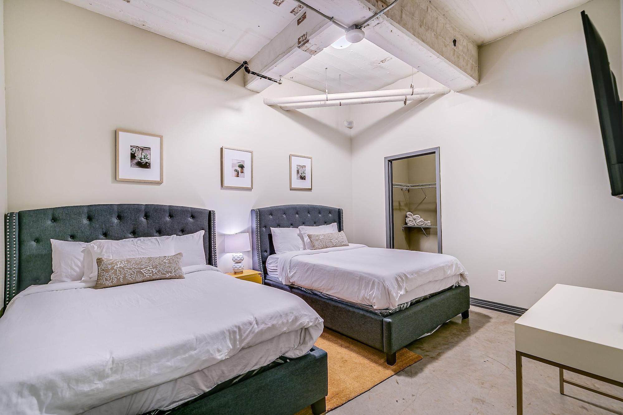 Amyfinehouse Luxury Downtown Stay by null