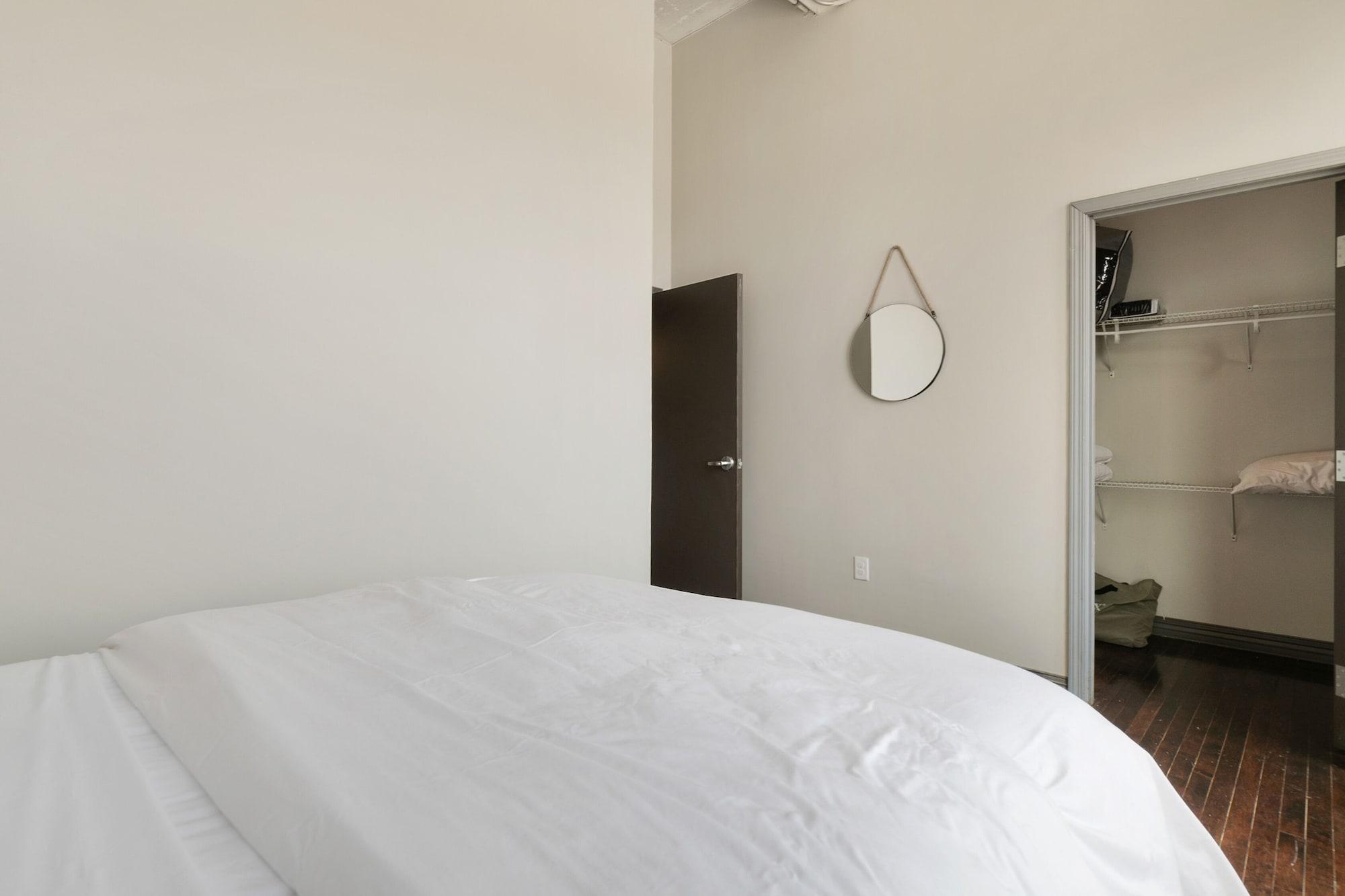 Amyfinehouse Luxury Downtown Stay by null