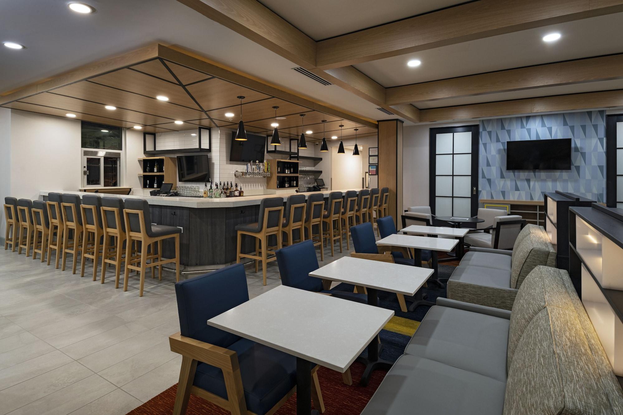 Hyatt House Carlsbad