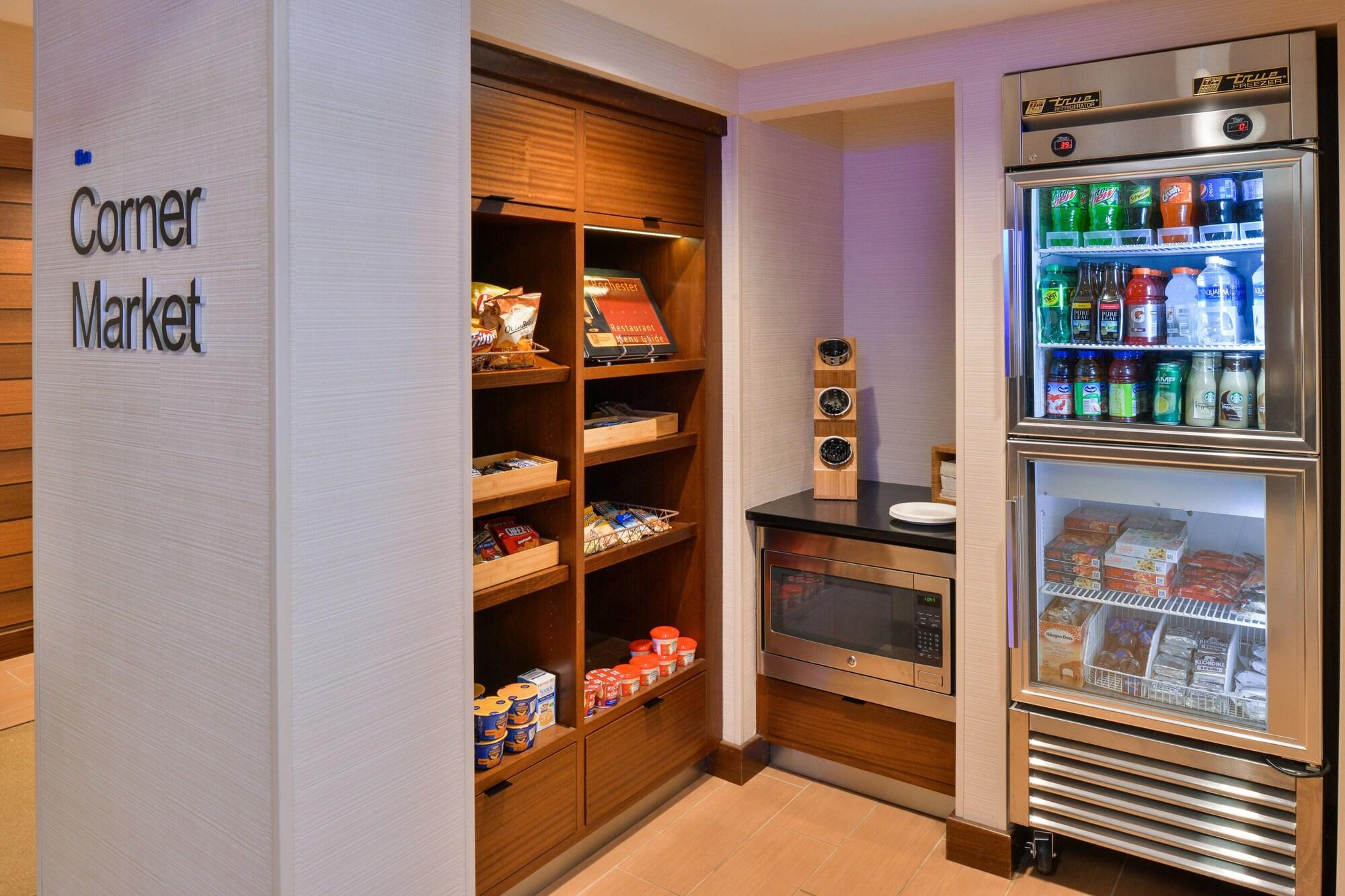 Fairfield Inn & Suites by Marriott Rochester West/