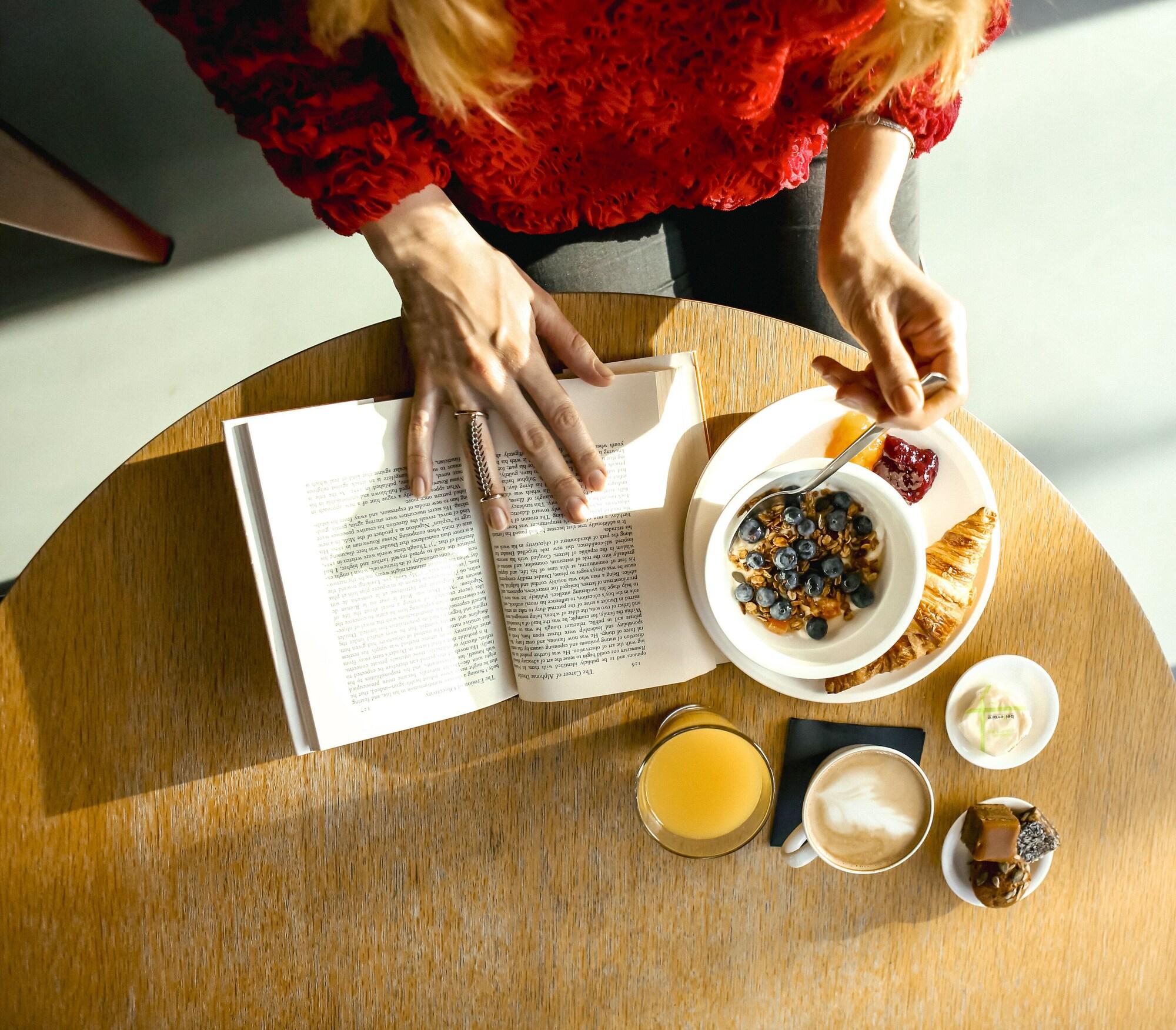 citizenM Boston North Station hotel by null