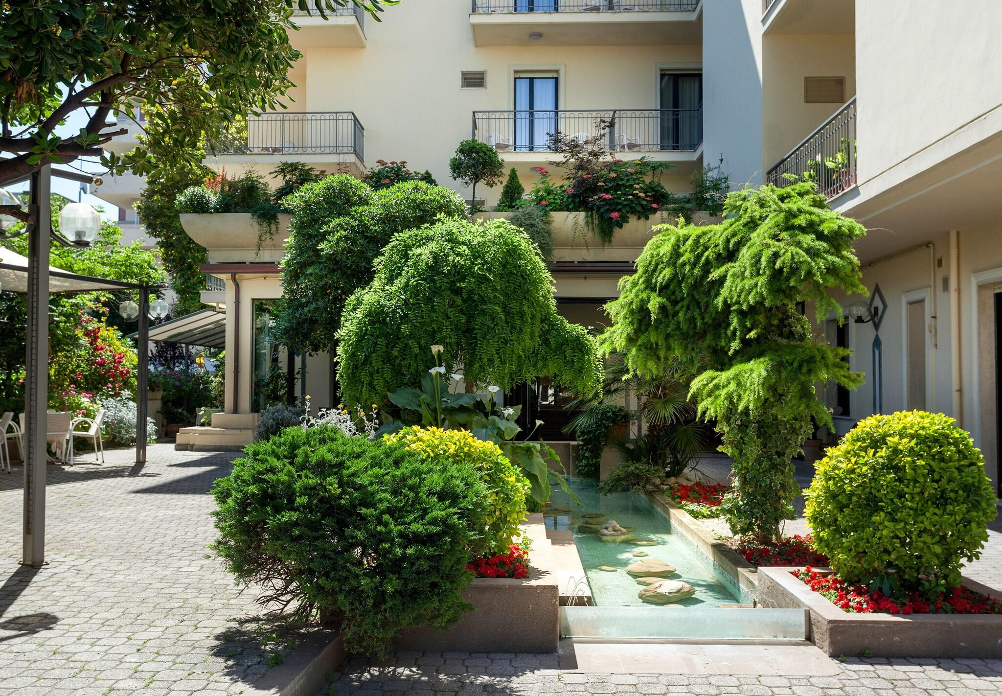 Hotel Stella - photo