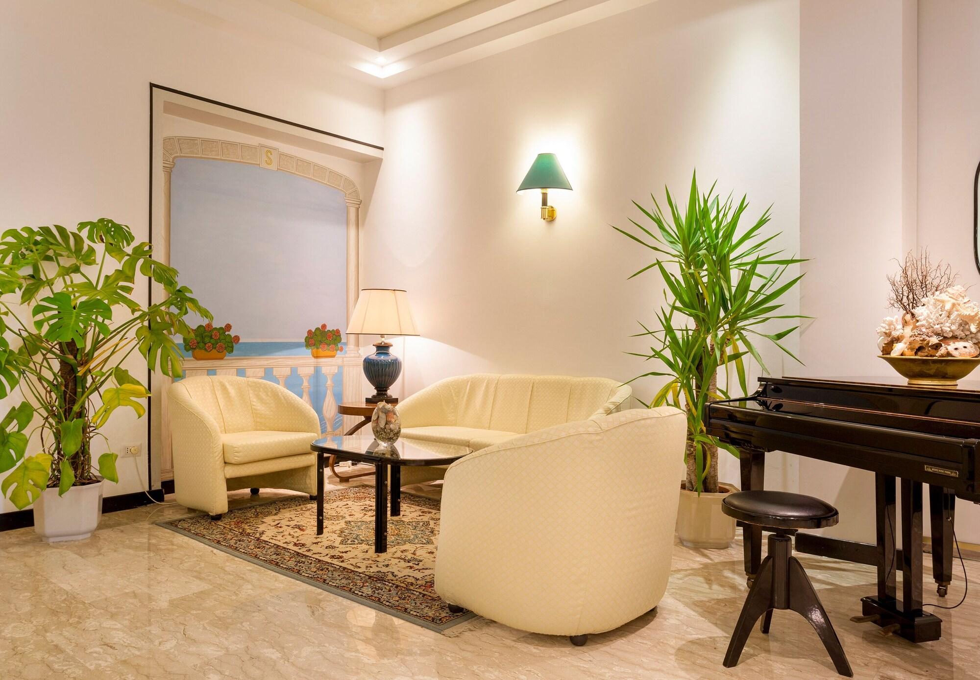 Hotel Stella - photo