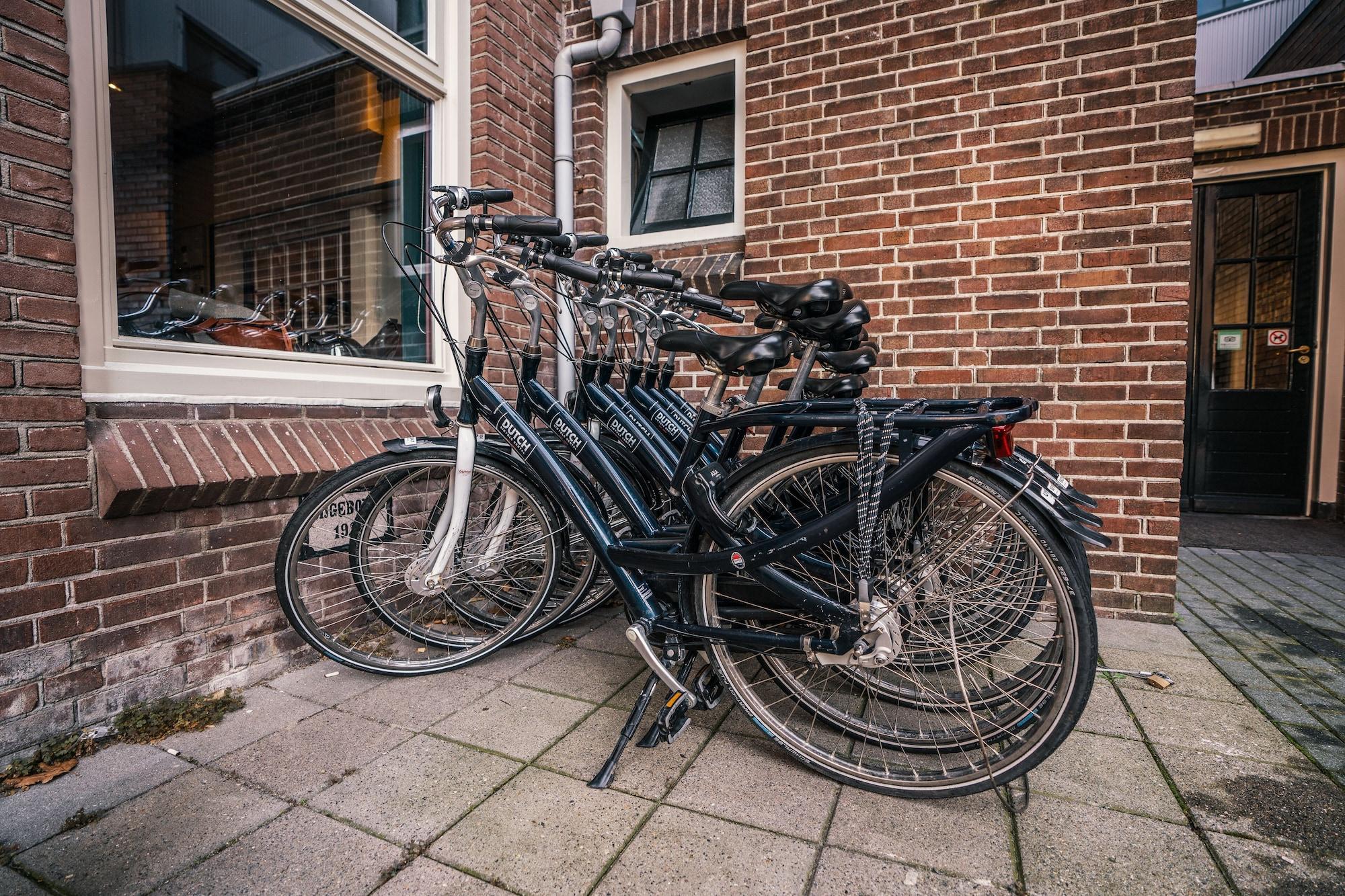 Martini Hotel by null