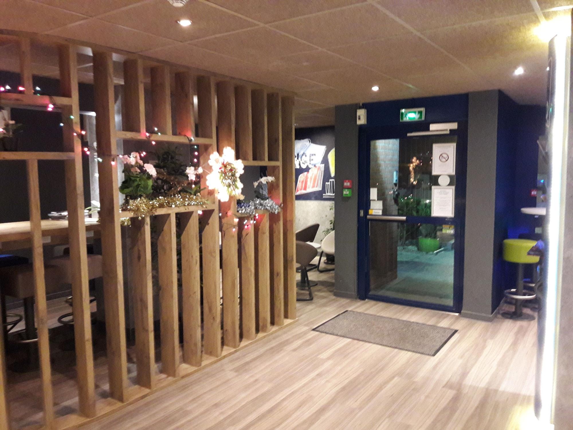 Ibis Budget Marne-la-Vallée Noisy-le-Grand - photo