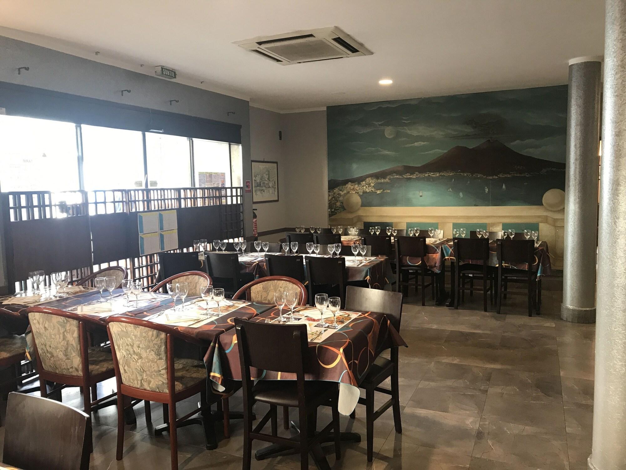 Hôtel Vesuvio