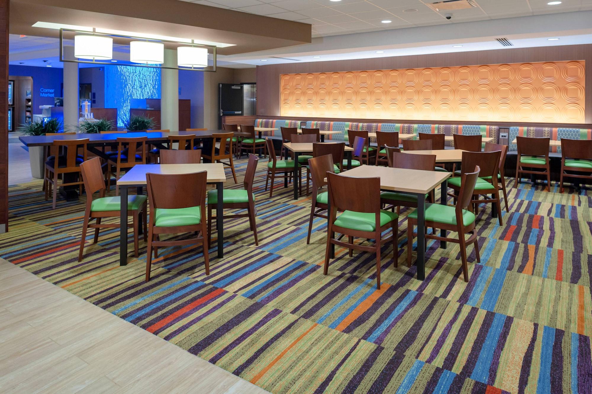 Fairfield Inn & Suites by Marriott Augusta Washing