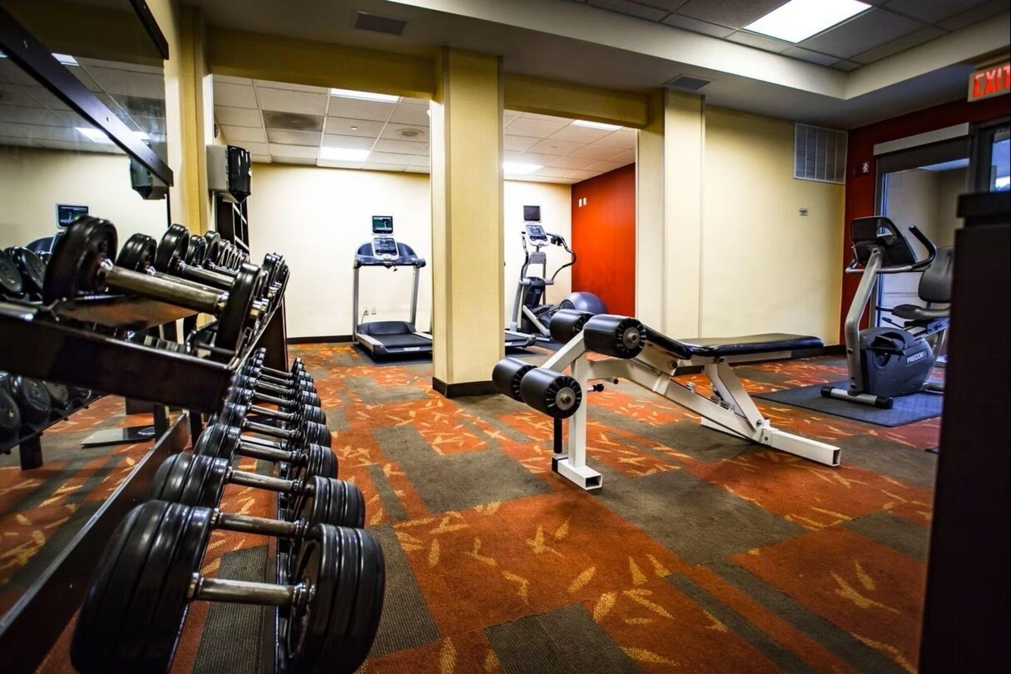 Courtyard By Marriott Houston West University