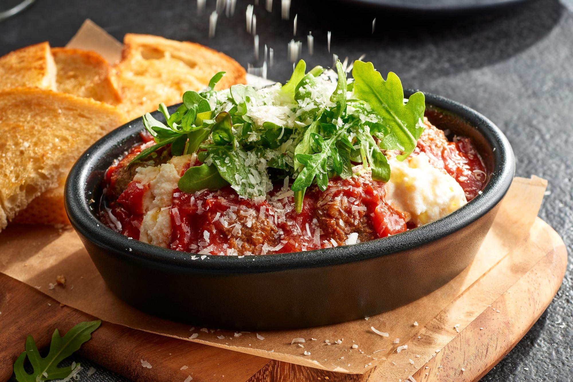 Courtyard by Marriott Houston Rice University by null