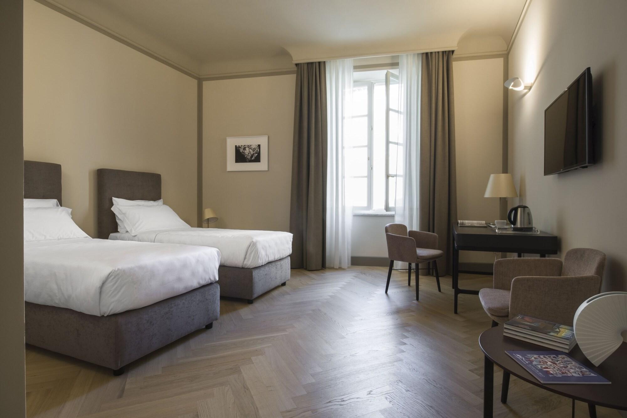 Palazzo Dipinto by null