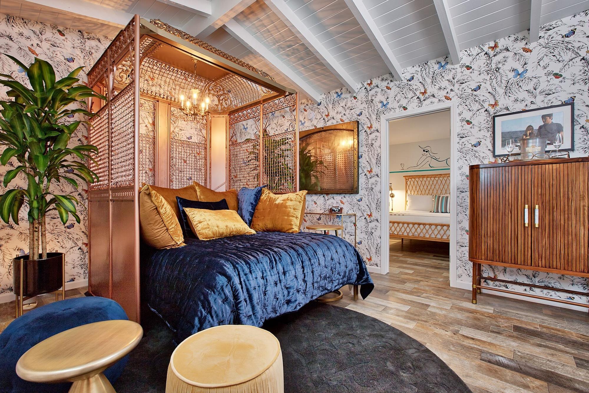 Dive Palm Springs Hotel by null