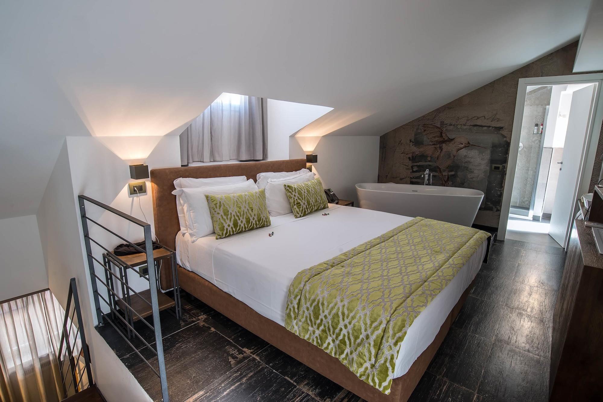 Navona Essence Hotel