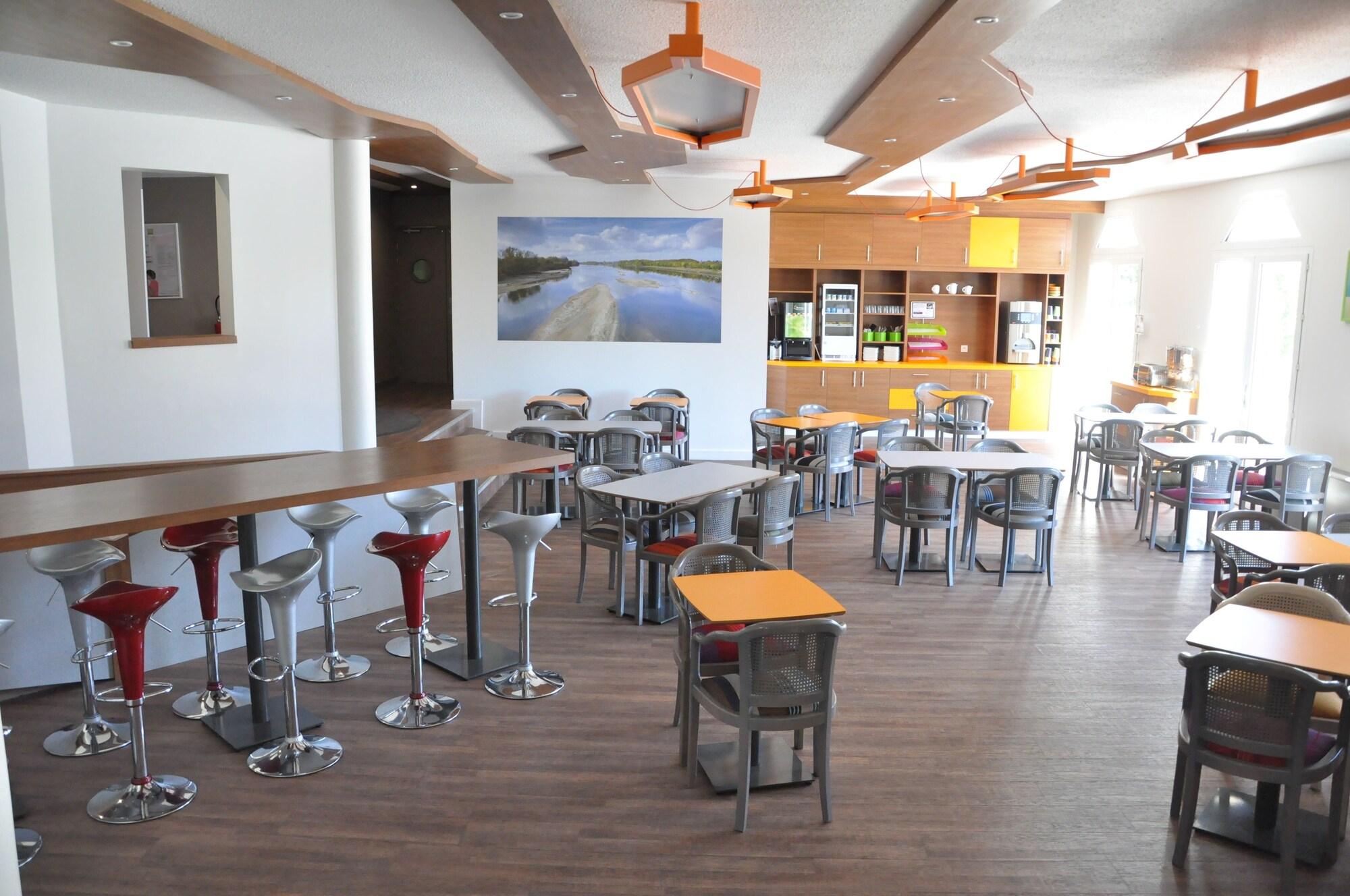 ibis Styles Gien