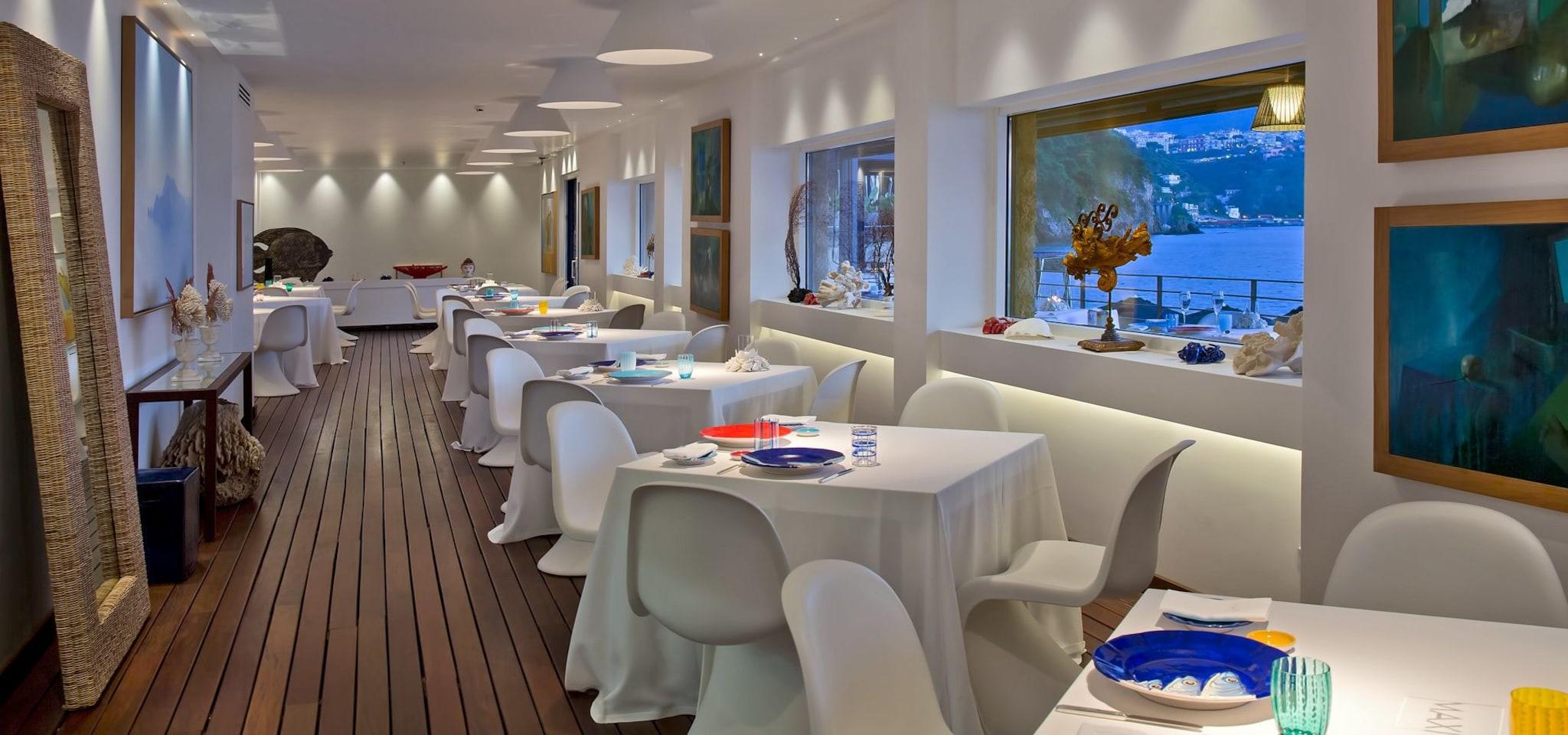 Capo la Gala by null