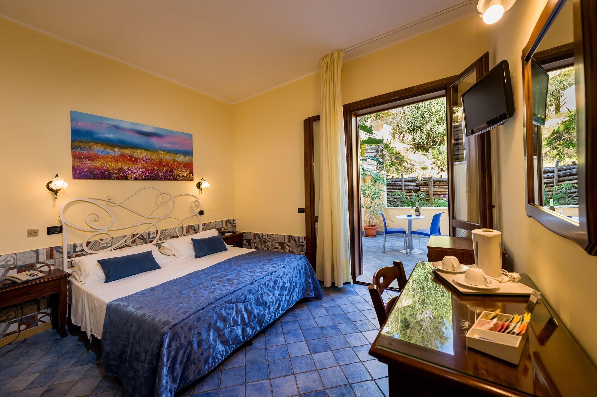 Hotel Cala Marina by null