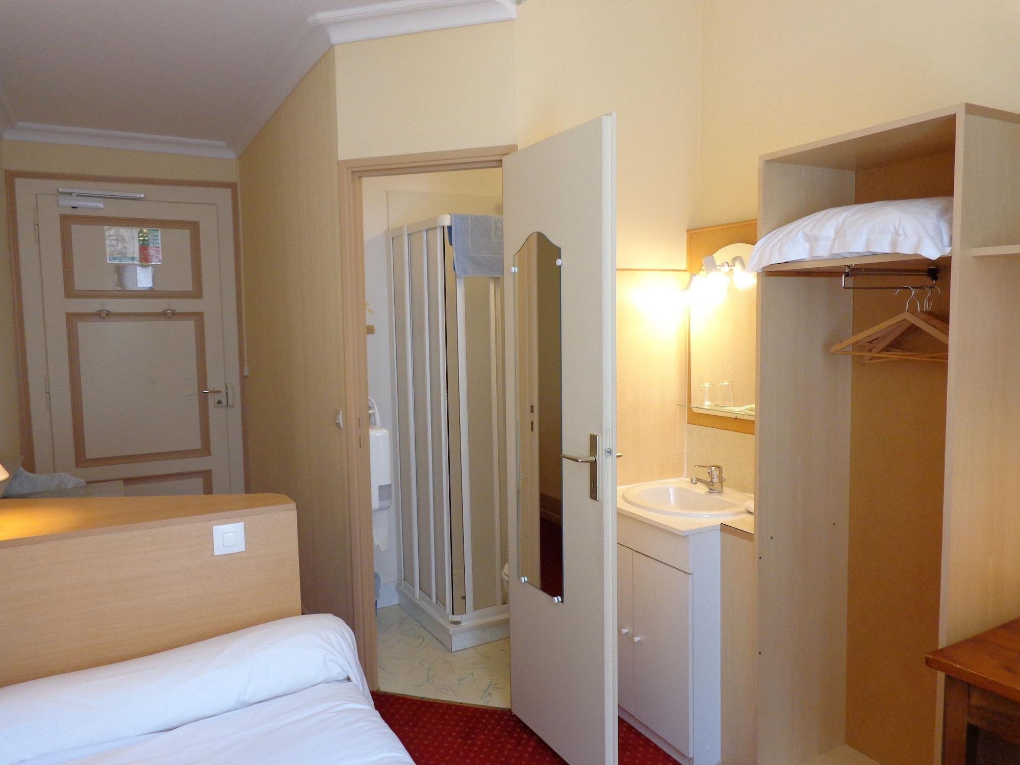 Hotel Continental by null