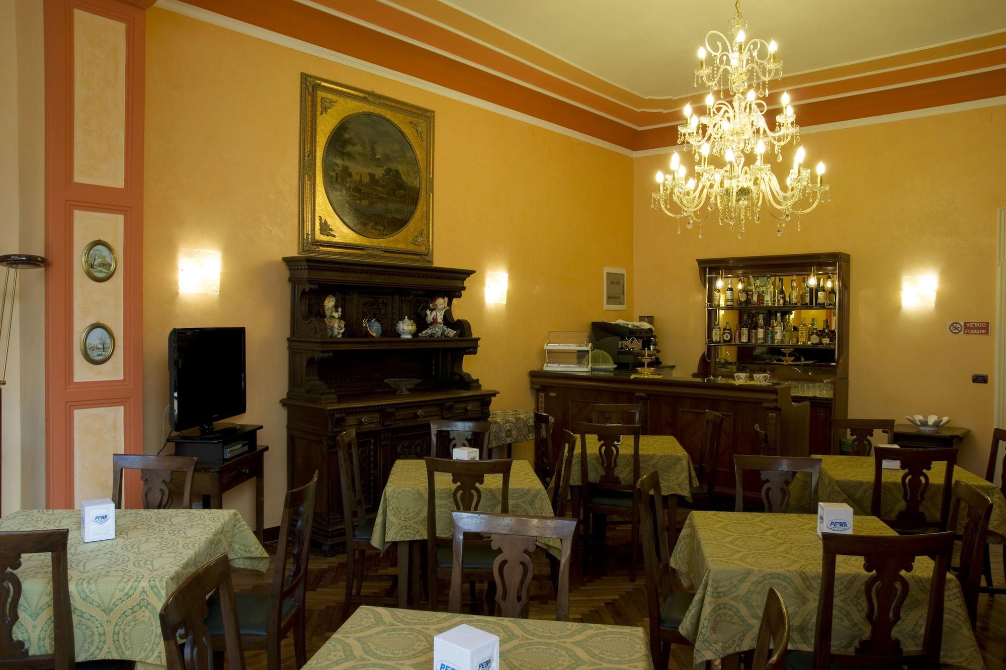 Hotel Principi d'Acaja