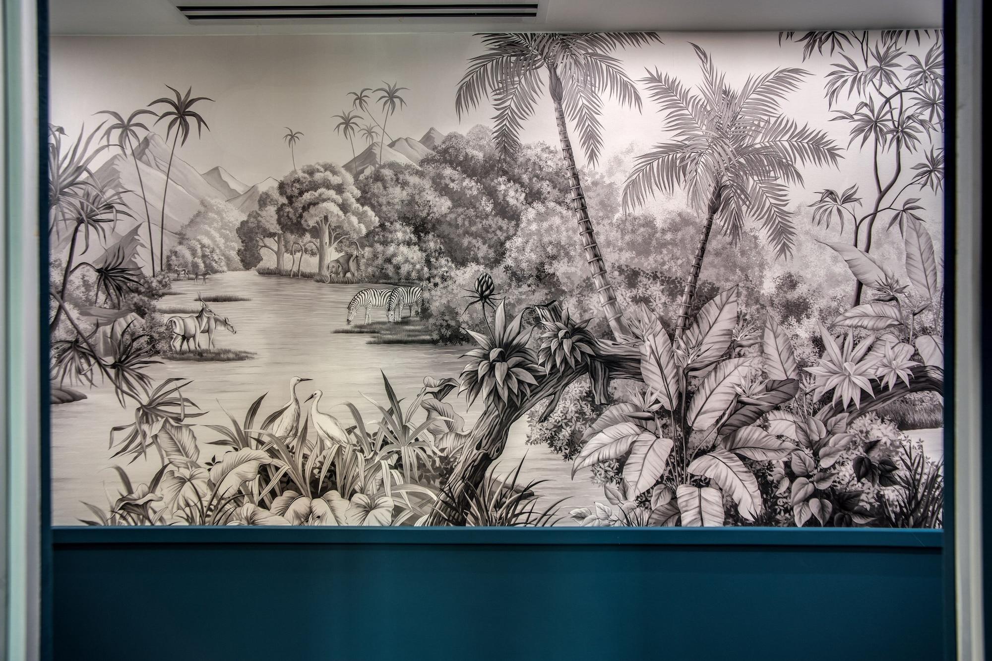 Victor Boutique Hotel - photo