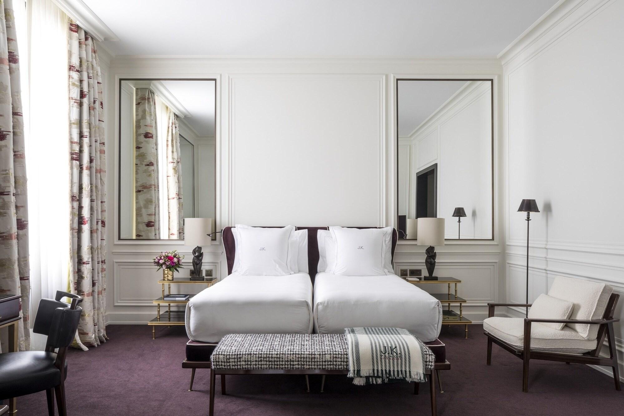 J.K. Place Paris by null