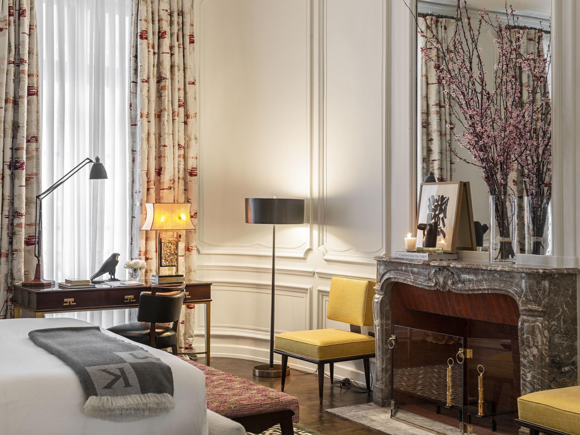 J.K. Place Paris by null