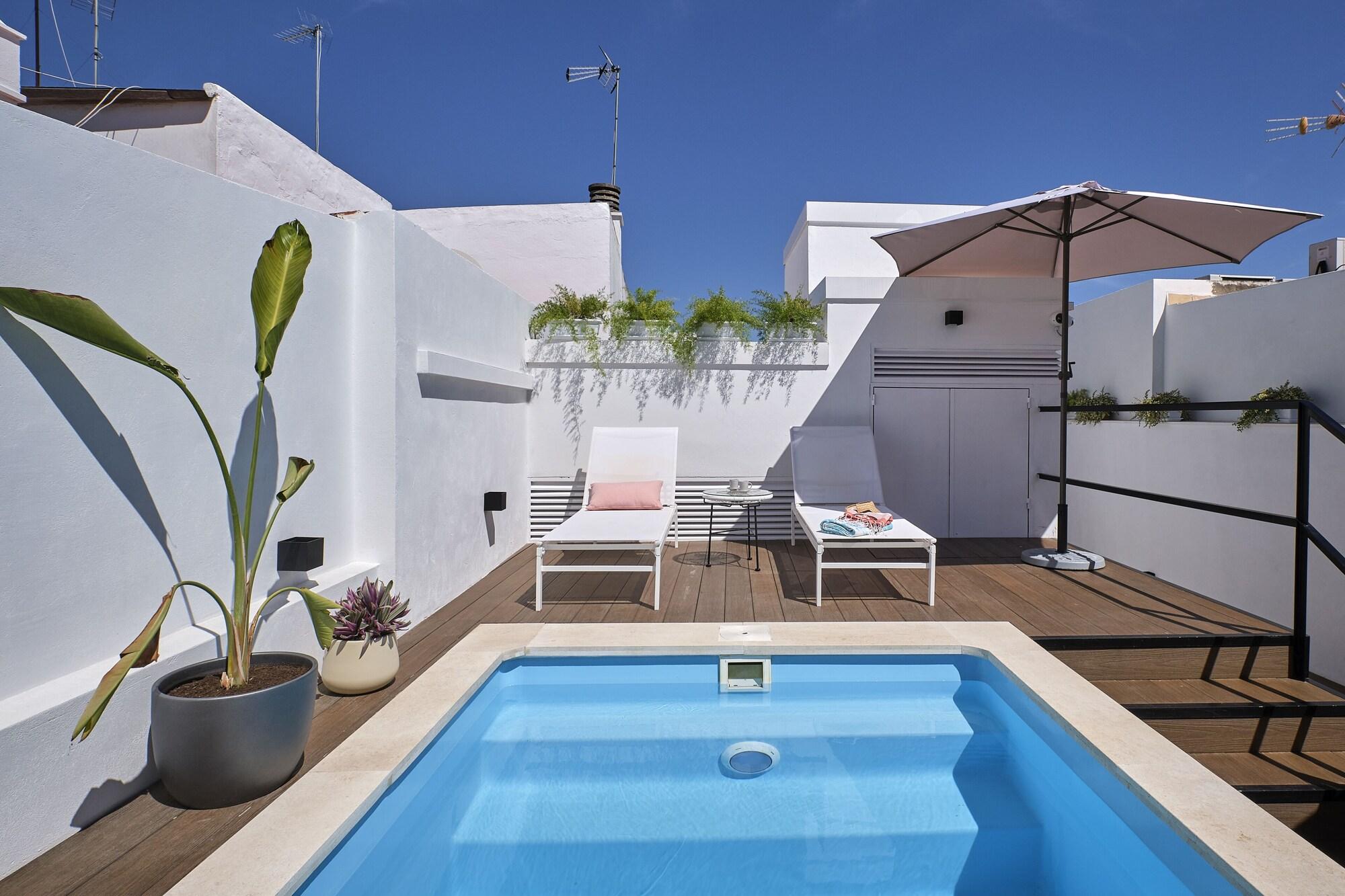 Sweet Sevilla Suites