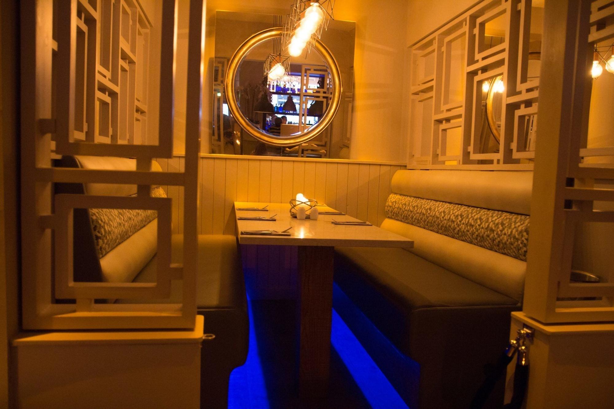 The Townhouse Bar Kitchen & Rooms
