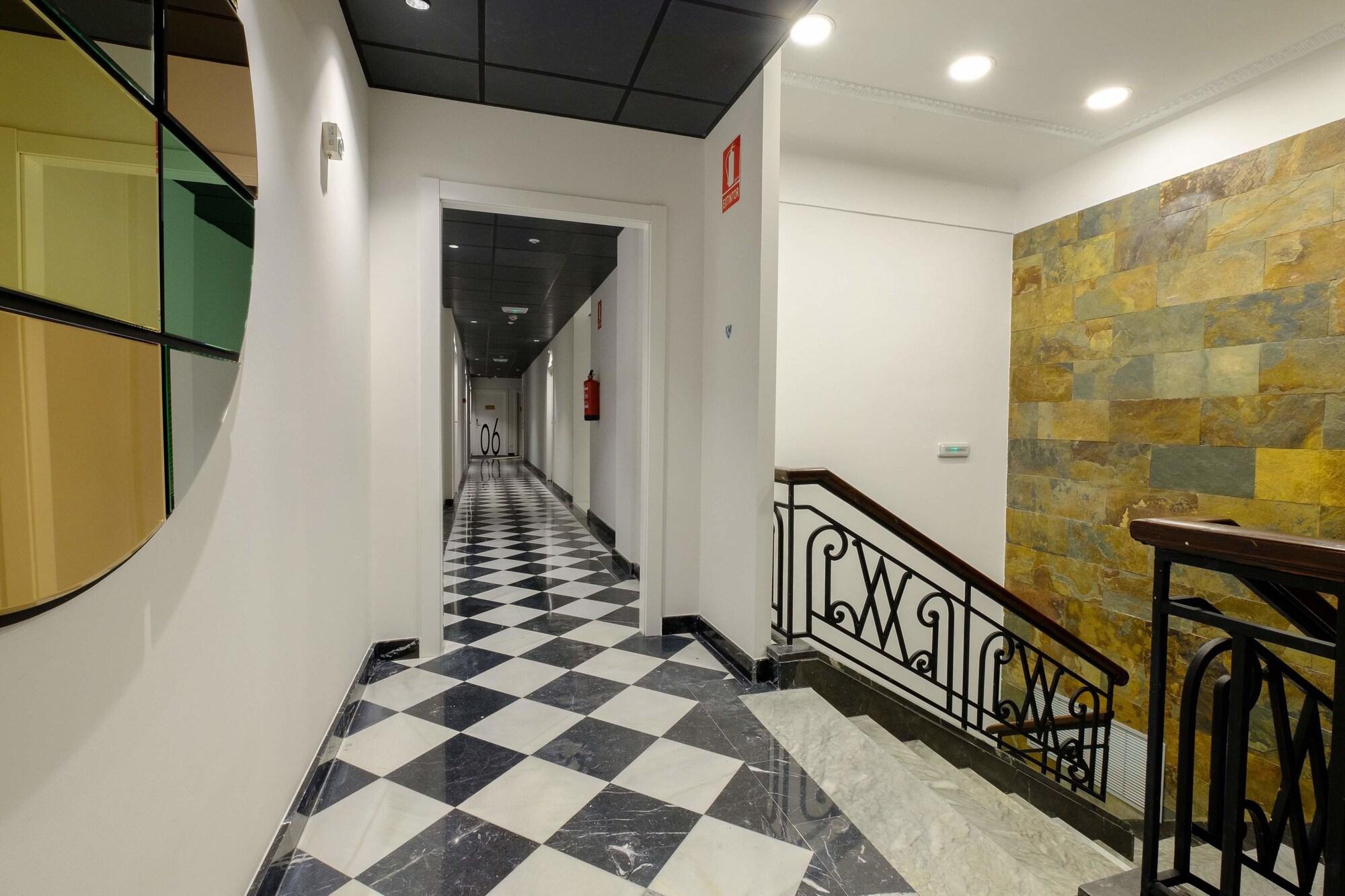 BYPILLOW Amari | Hotel boutique en el centro de Bilbao by null