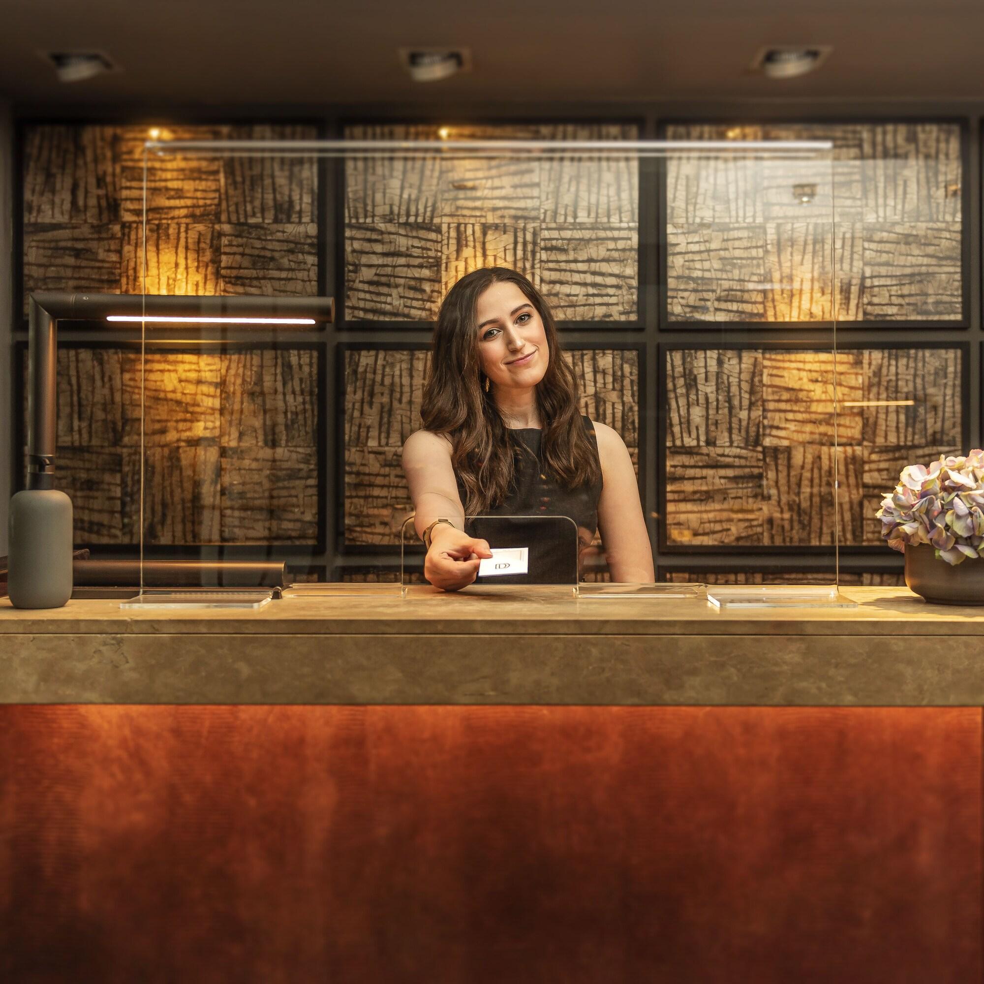 Dakota Hotel Glasgow by null