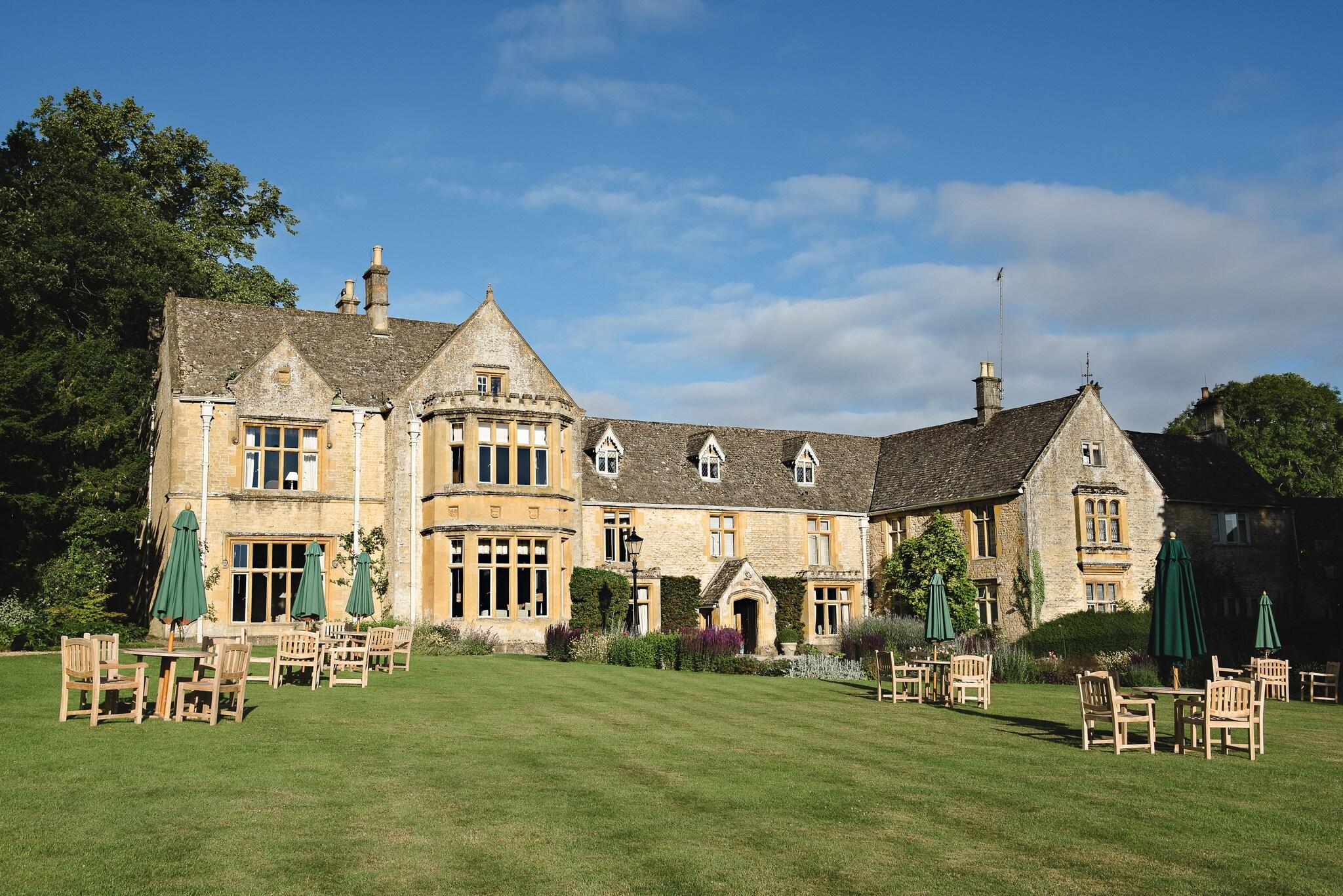 Photo of Lords Of The Manor Hotel