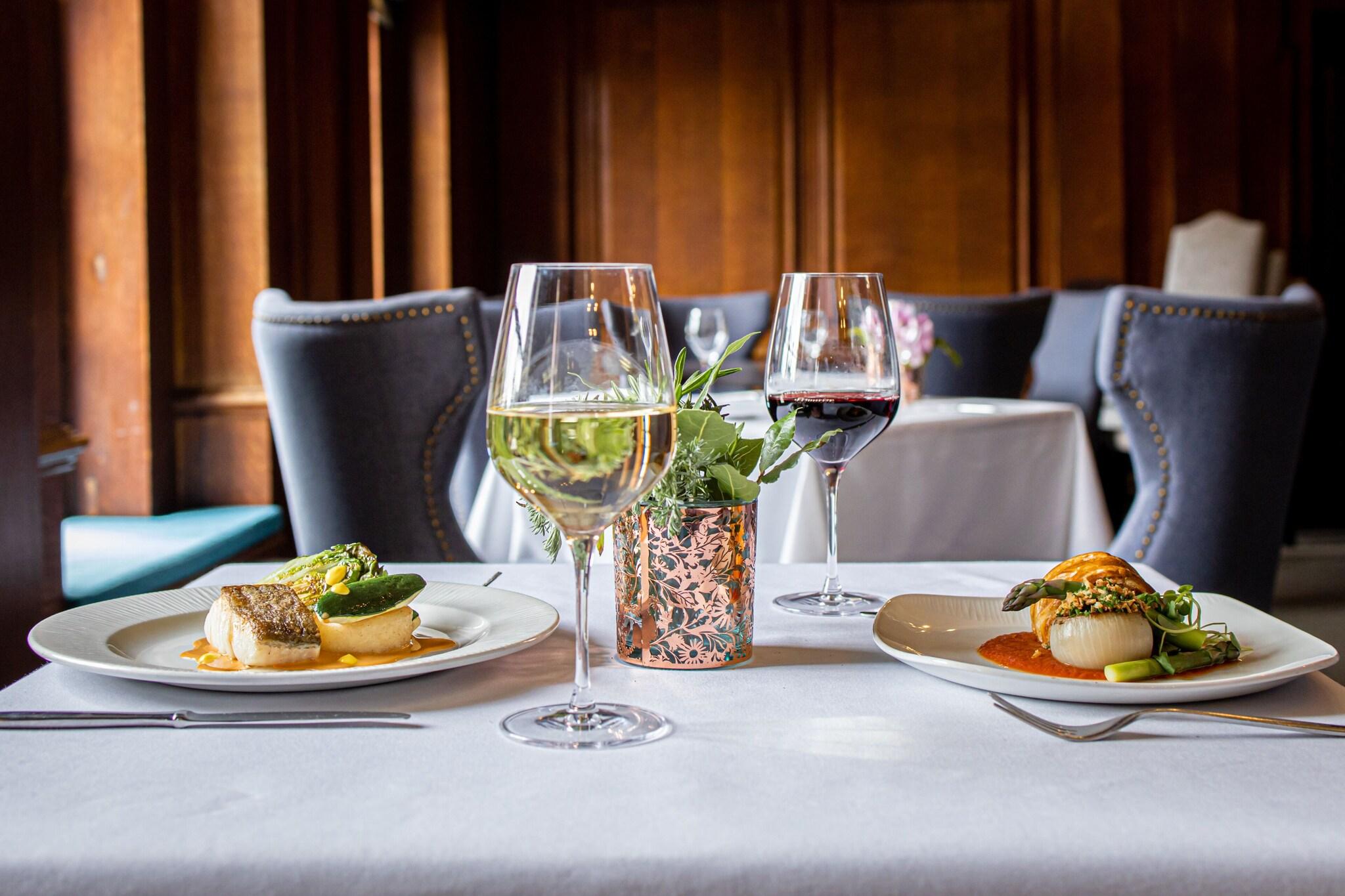 Barnett Hill Hotel restaurant by null