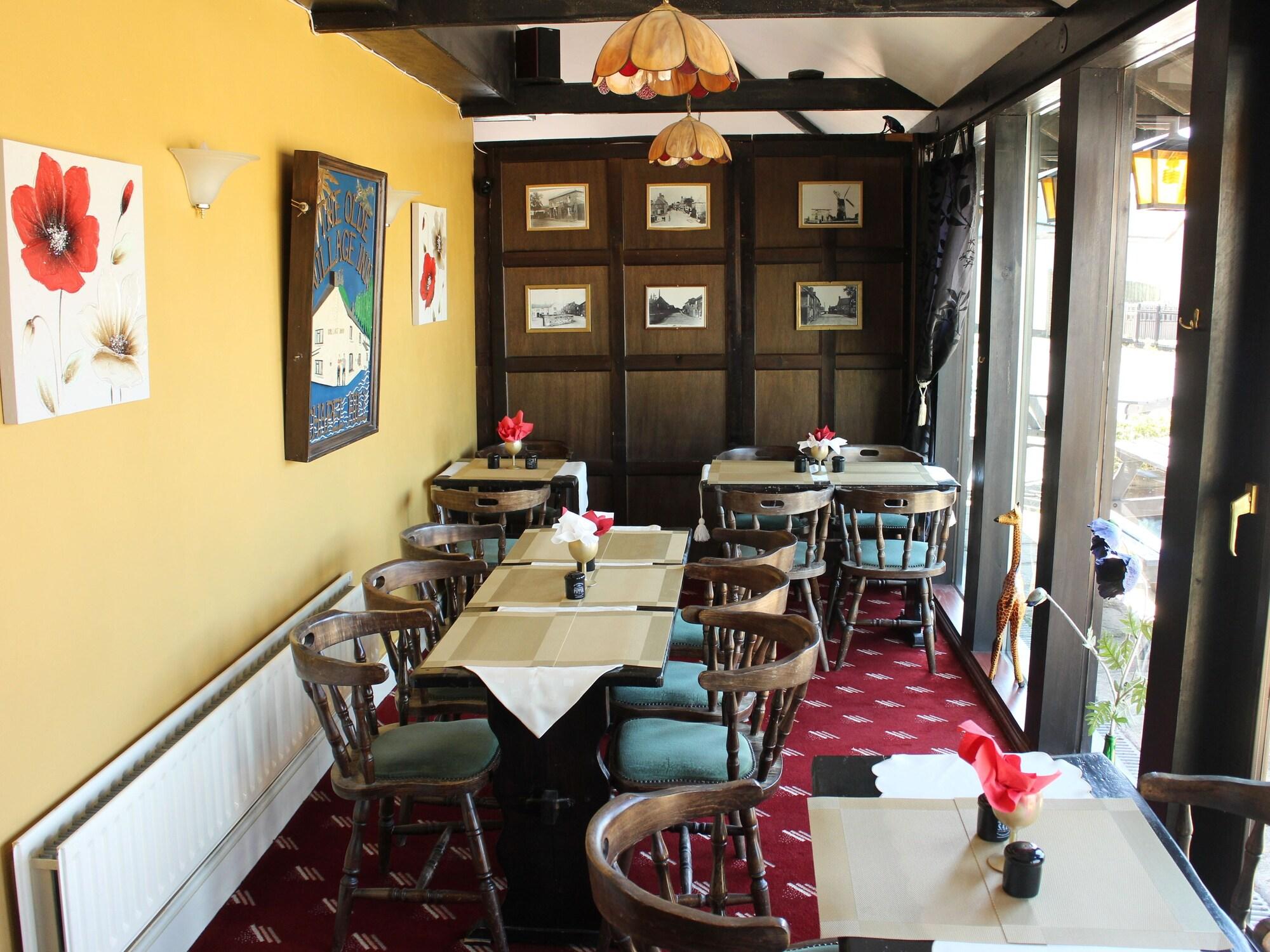 The Crown Lodge And Restaurant