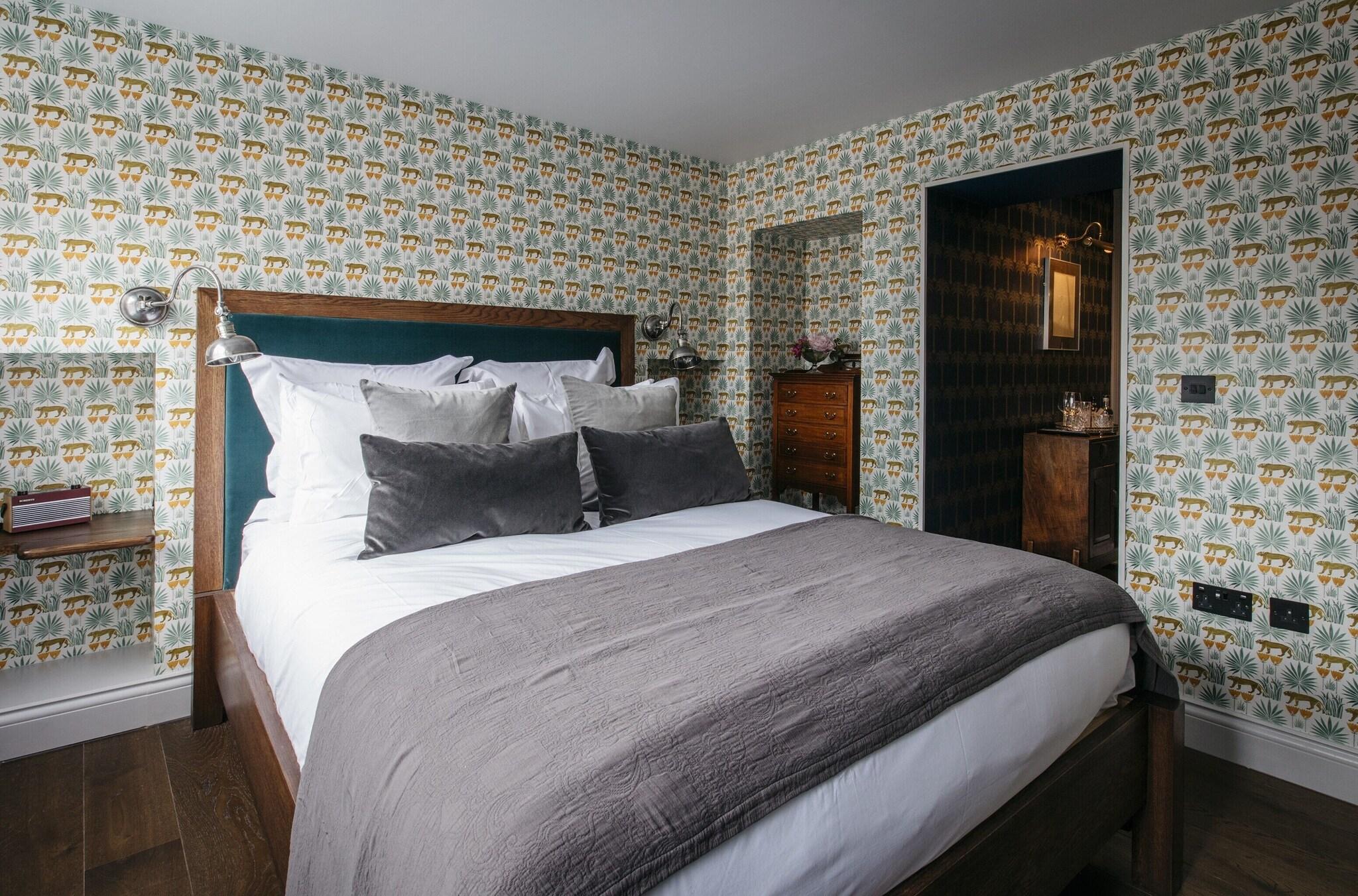 The Bower House Restaurant & Rooms by null