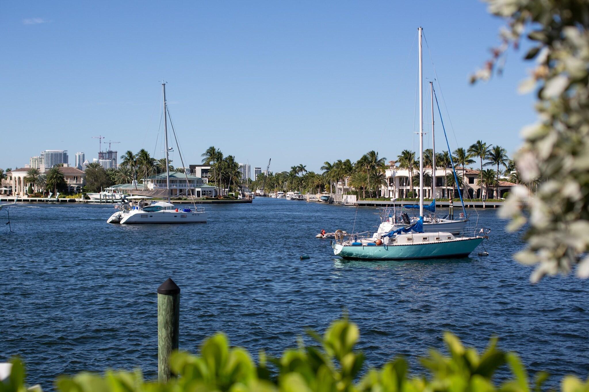 The Pillars Hotel and Club, an Small Luxury Hotel by null