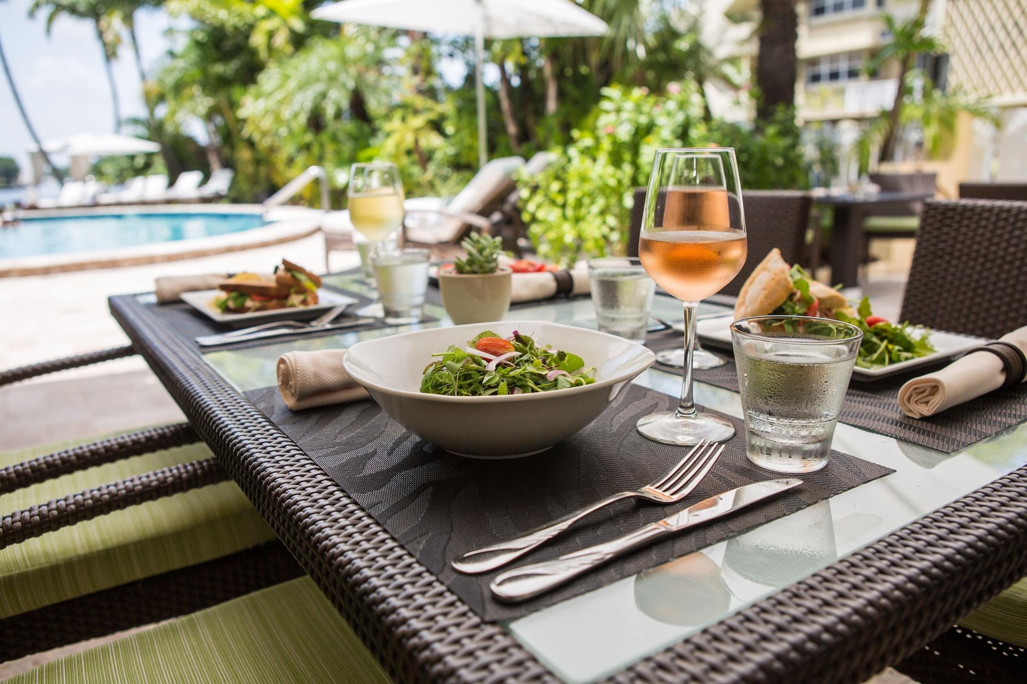 The Pillars Hotel and Club, an Small Luxury Hotel by null