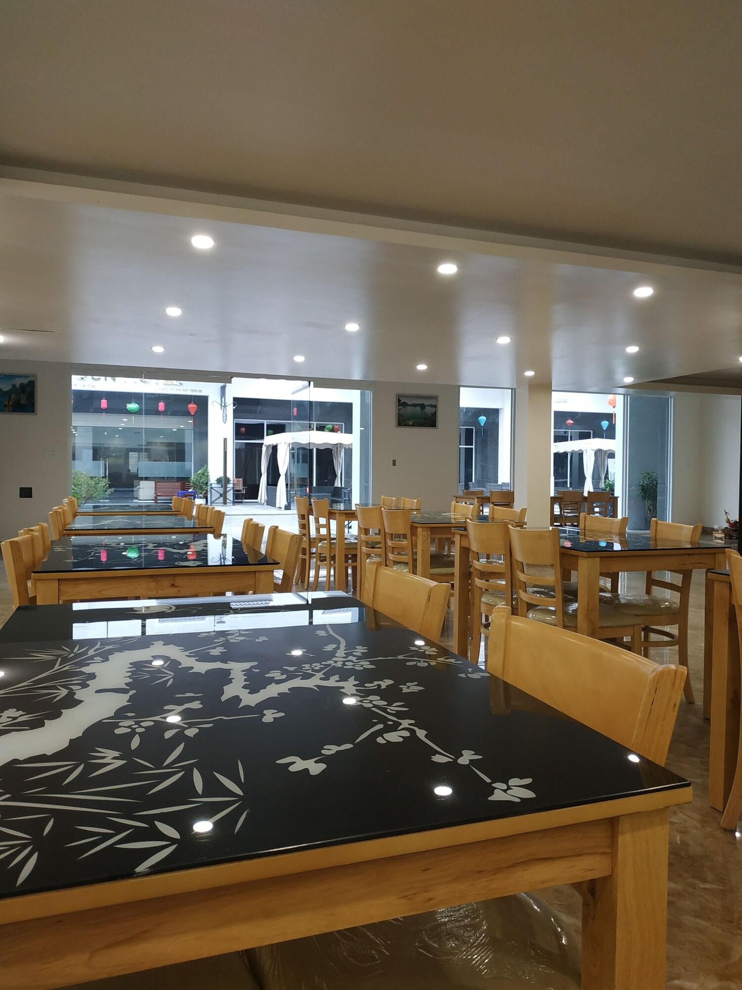 Minh Duc Hotel
