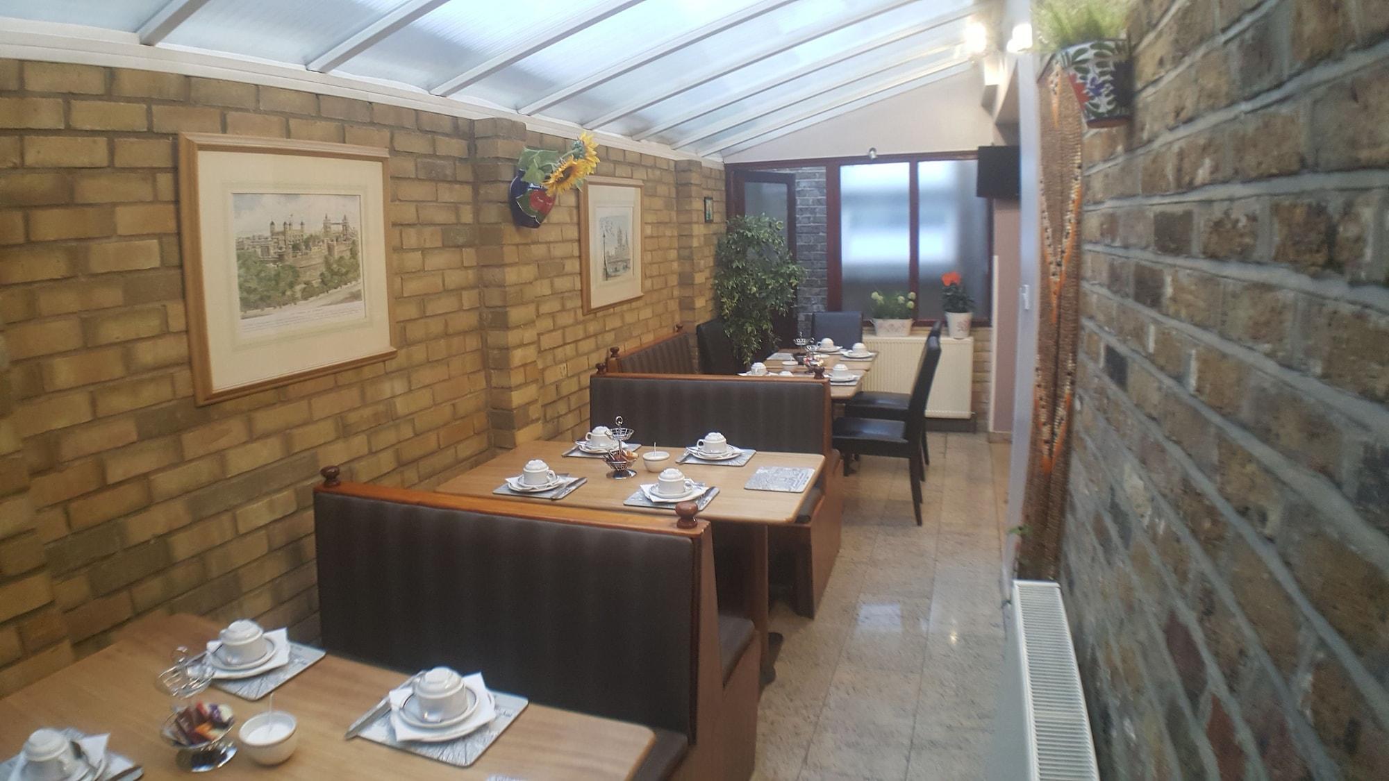 Star Hotel Bed & Breakfast