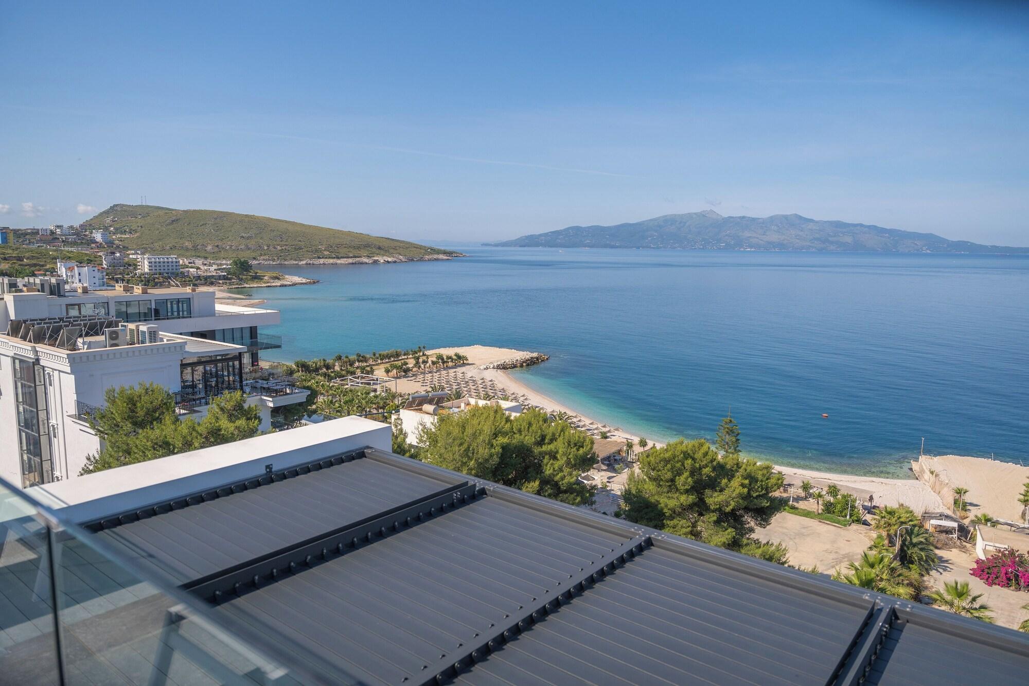 Glow Boutique Hotel & Suites - photo